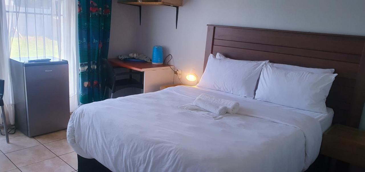Sweet Home39 Guest House Summerstrand Port Elizabeth Dış mekan fotoğraf